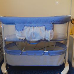 Pick Up Today! Bedside Baby Bassinet & XL Maternity Pillow 