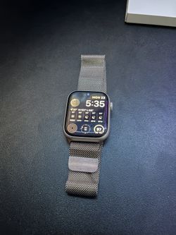 Apple Watch Series 8