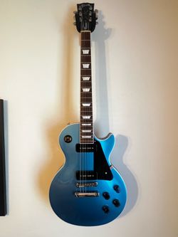 Les Paul Classic Phelam Blue
