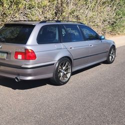 BMW 540iT Sport Wagon E39