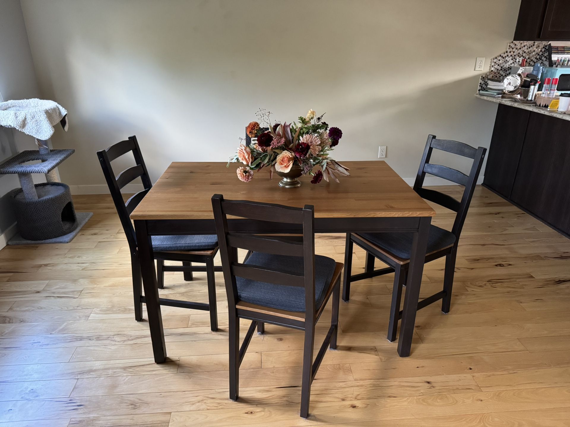 Table And Chairs