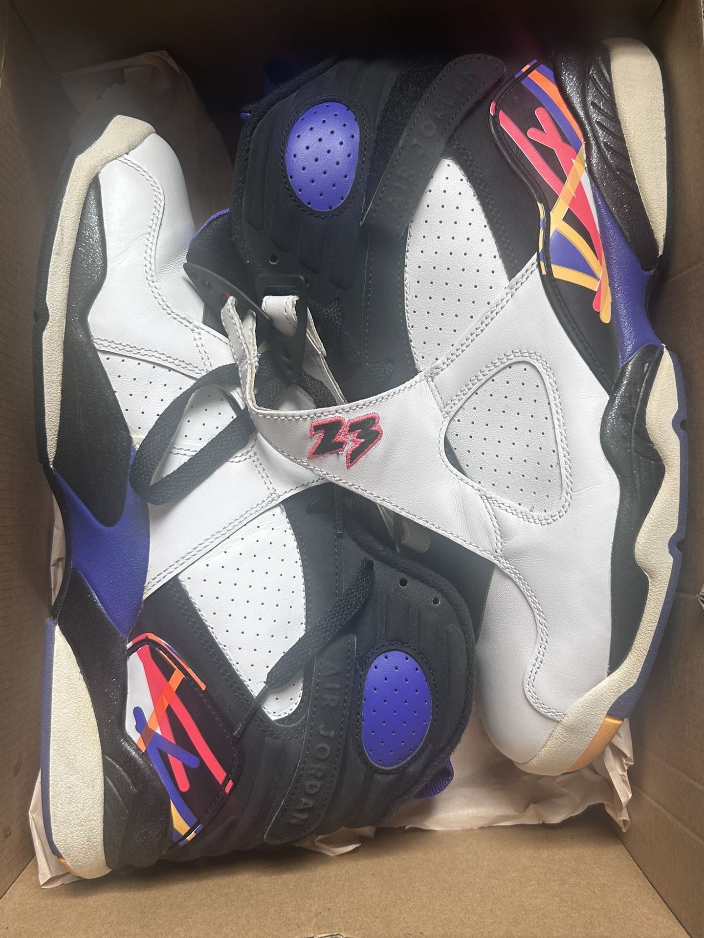 Jordan 8 Retro “Three Peat”