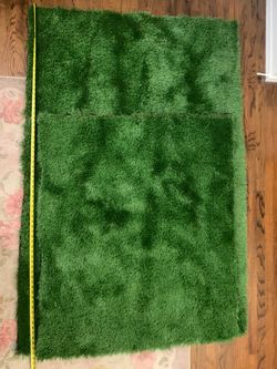 Artificial Turf / Fake Grass – Multiple Pieces – Green