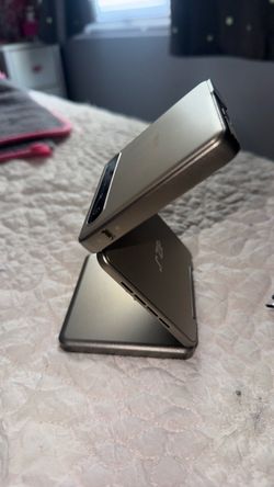 Arisen ZIP Tri-Fold Projector