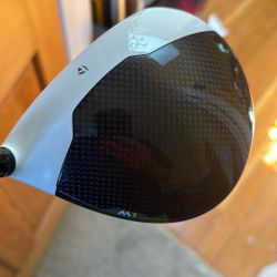 Hard To Find Like New TaylorMade M1 Driver Golf Clubs 