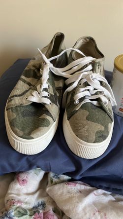 Steve Madden Emmi Platform Sneakers  in camouflage