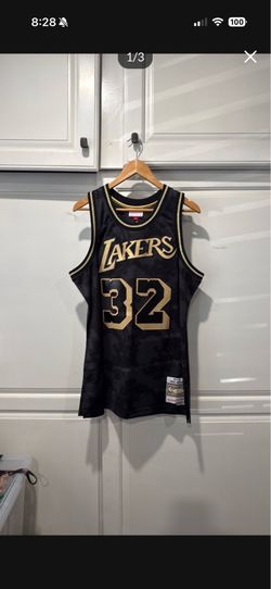 Magic Johnson NBA Mitchell & Ness Gold Toile Swingman Black Jersey