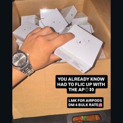 Airpods Pros 2nd Gen (Magsafe compatible usb c)