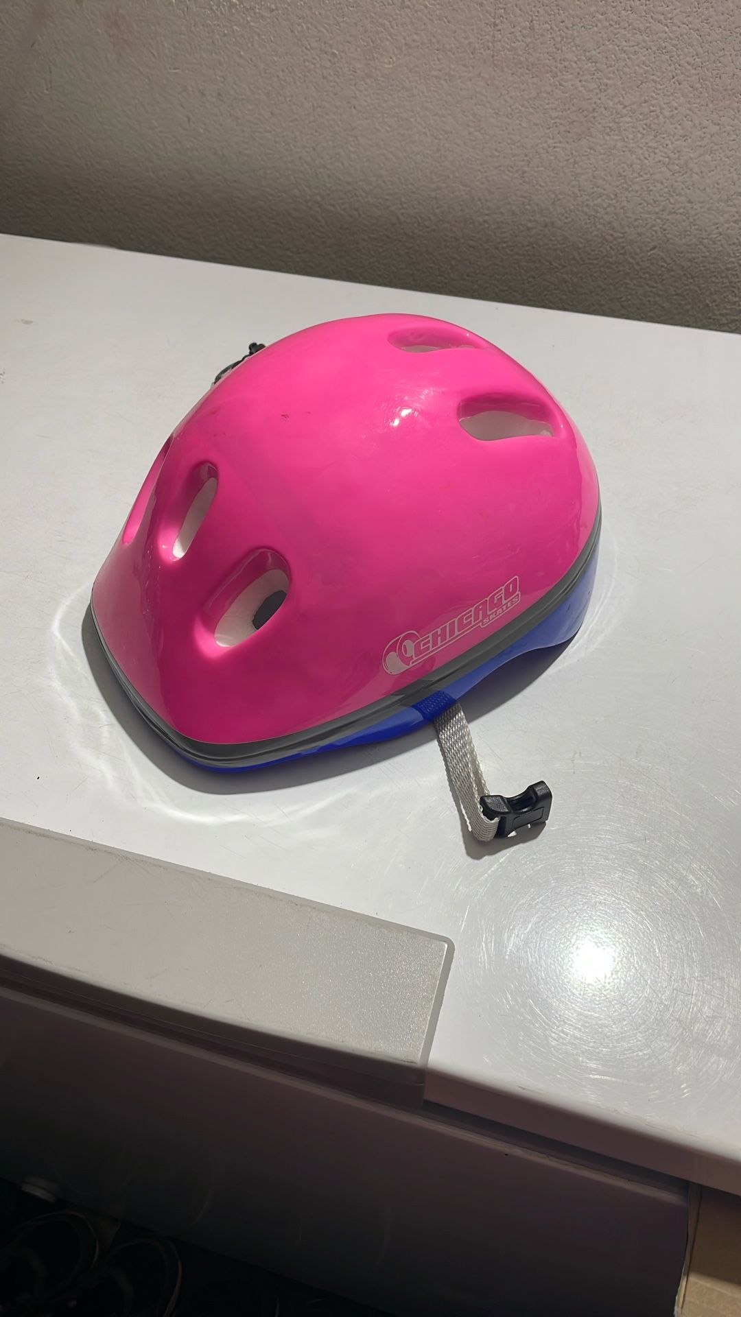 Chicago Skates Helmet - Small