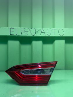 2018 2019 2020 2021  TOYOTA CAMRY Right Passenger Side Trunk Lid / Inner Tail Light OEM 8158006620