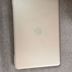HP Pavilion 15-ab030wm 