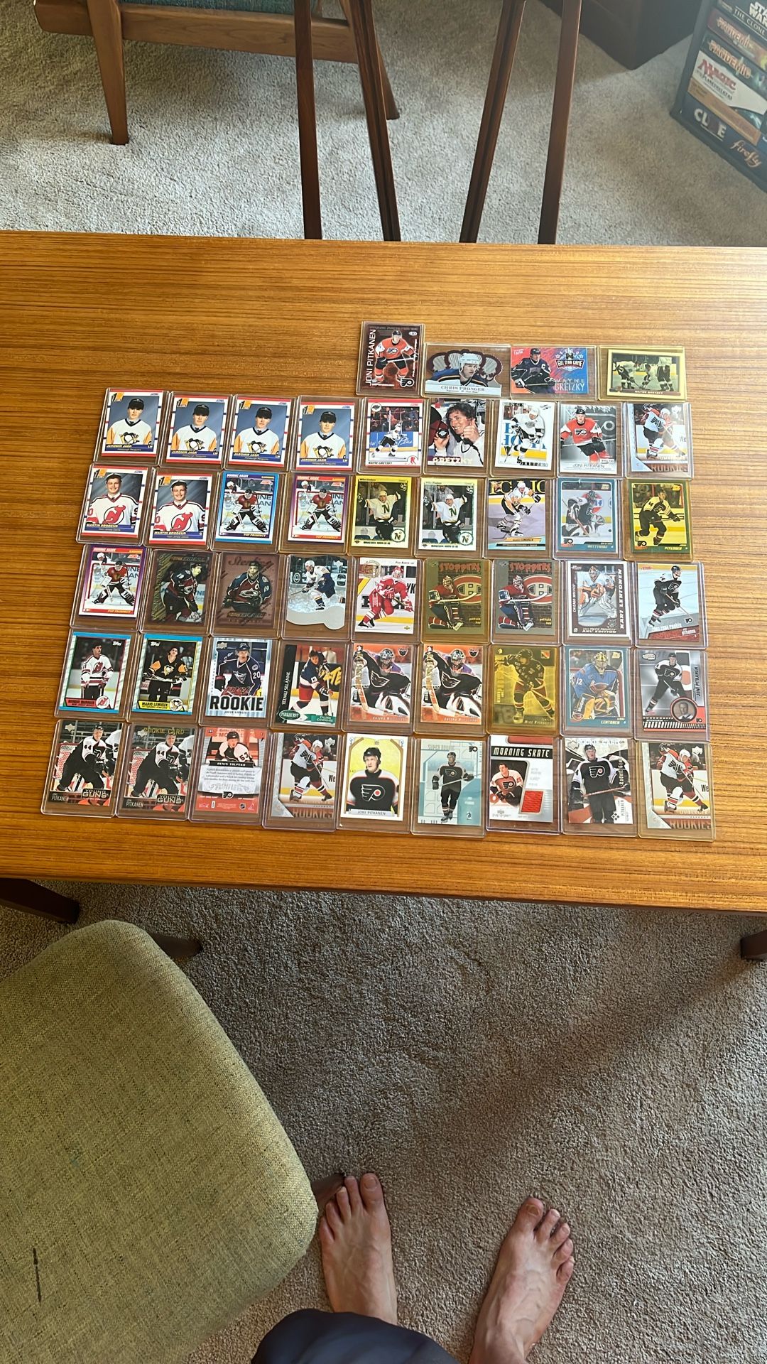 Hockey and baseball trading cards, miscellaneous lot
