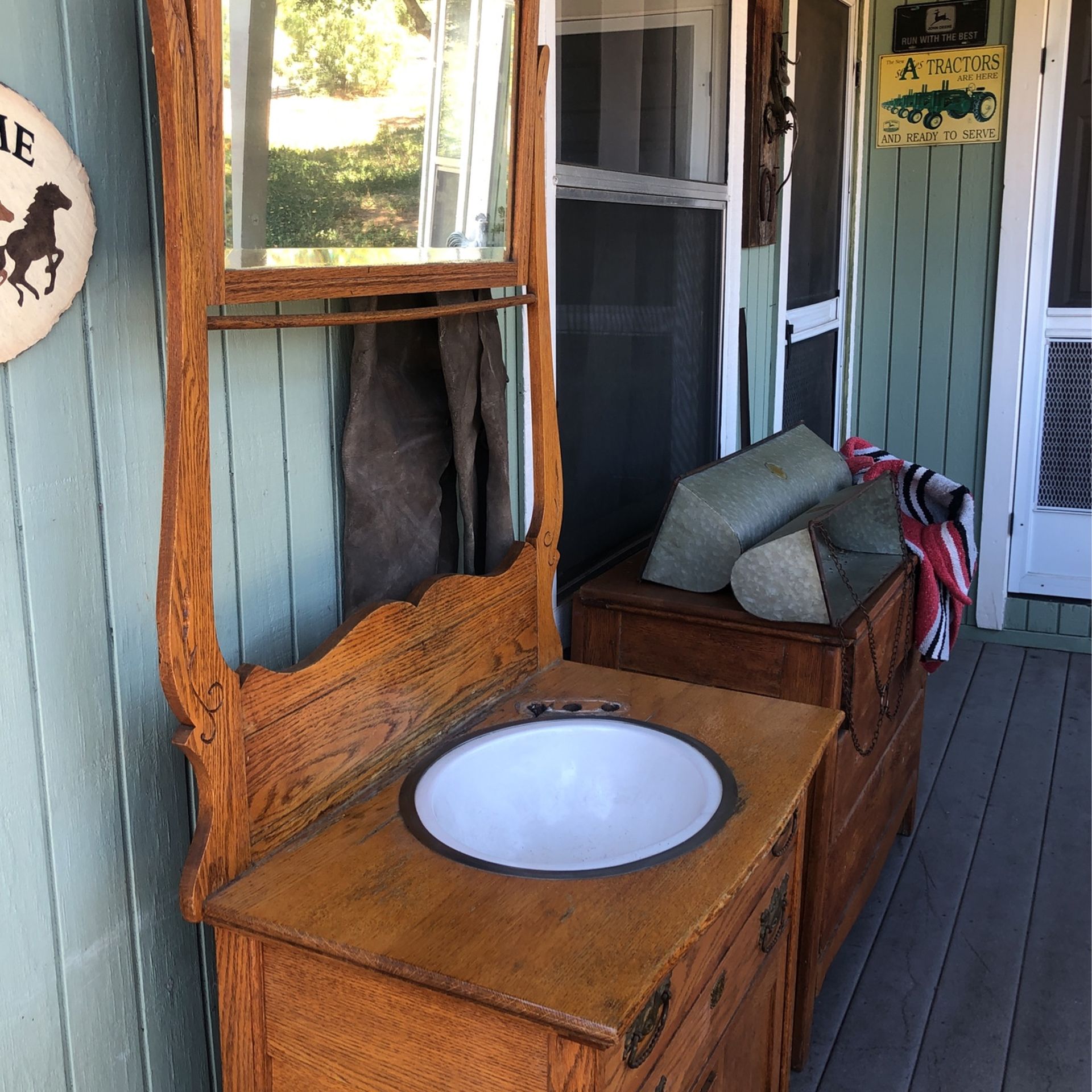 Antique Sideboard Washstand 