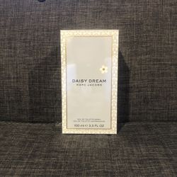 Daisy Dream Perfume By Marc Jacobs