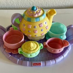Toy Tea Set. Murrieta 92563