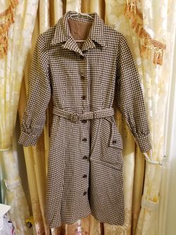Ladies Coat size Small