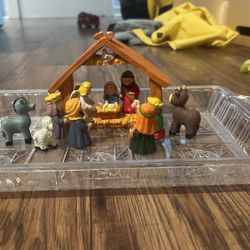 Adorable Quality Nativity Setting 