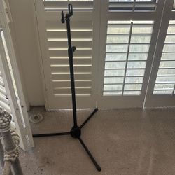 Mic Stand
