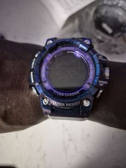 Activa Brand New wacth!!!! Camillionare color!!!!!