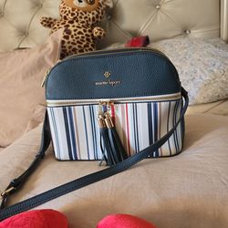 Hermoso bolso amplio seminuevo