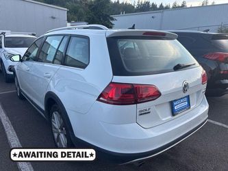 2017 Volkswagen Golf Alltrack