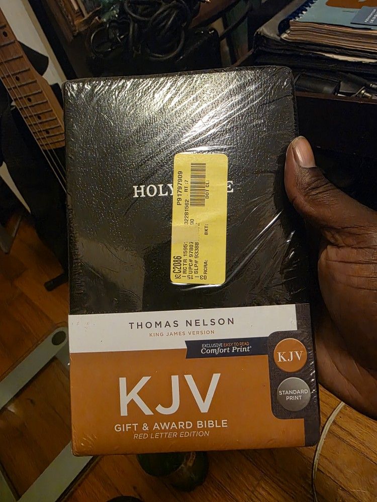 Brand New Thomas Nelson King James Version Bible