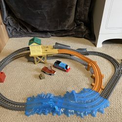 Thomas & Friends Treasure Chase Train Set