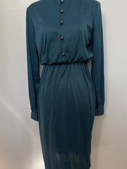 Vintage Dress With Detailed Gold Buttons