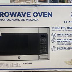 GE 1.1 Cu. Ft. Capacity Countertop Microwave Oven (Stainless