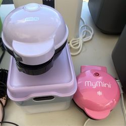 MyMini Waffle Maker Bundle