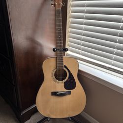 Yamaha Guitar