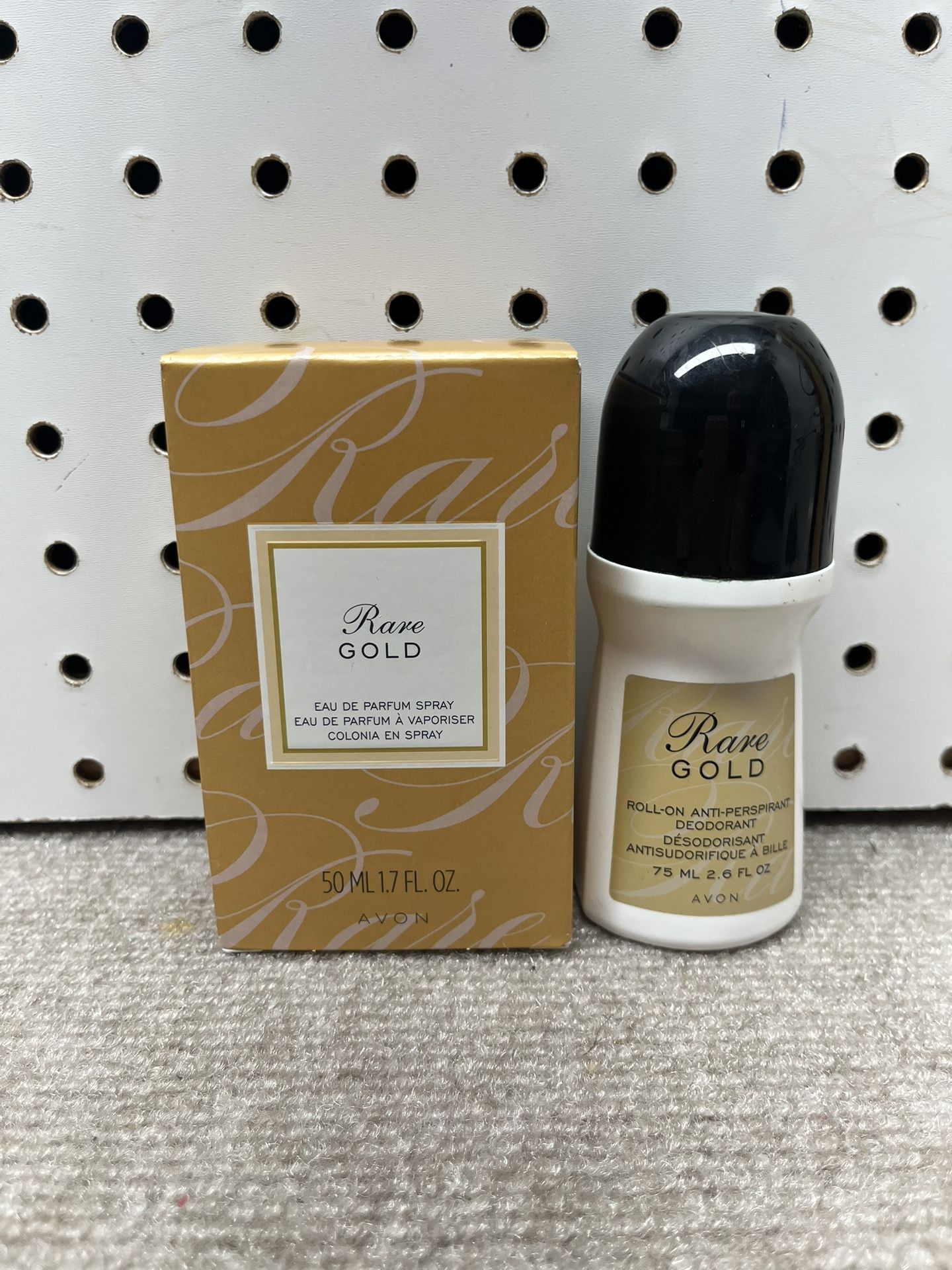 (1) Avon Rare Gold Eau De Parfum Spray 50 ml 1.7 fl.oz