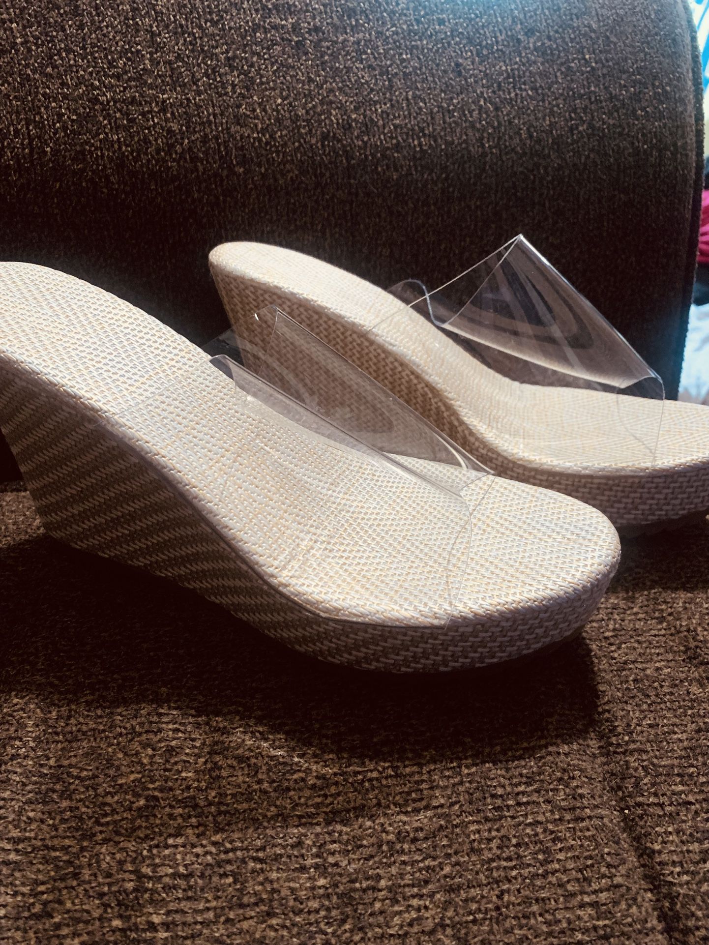 Summer wedges