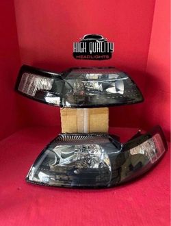 Ford Mustang 1999. 2004 headlights.