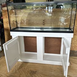 Aquarium With Stand