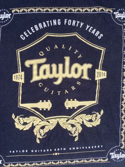 Taylor Tee-Shirt 