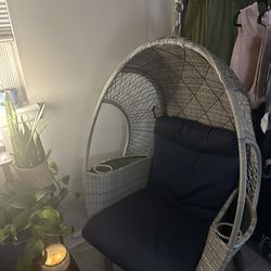 Egg Chair W/ Storage 