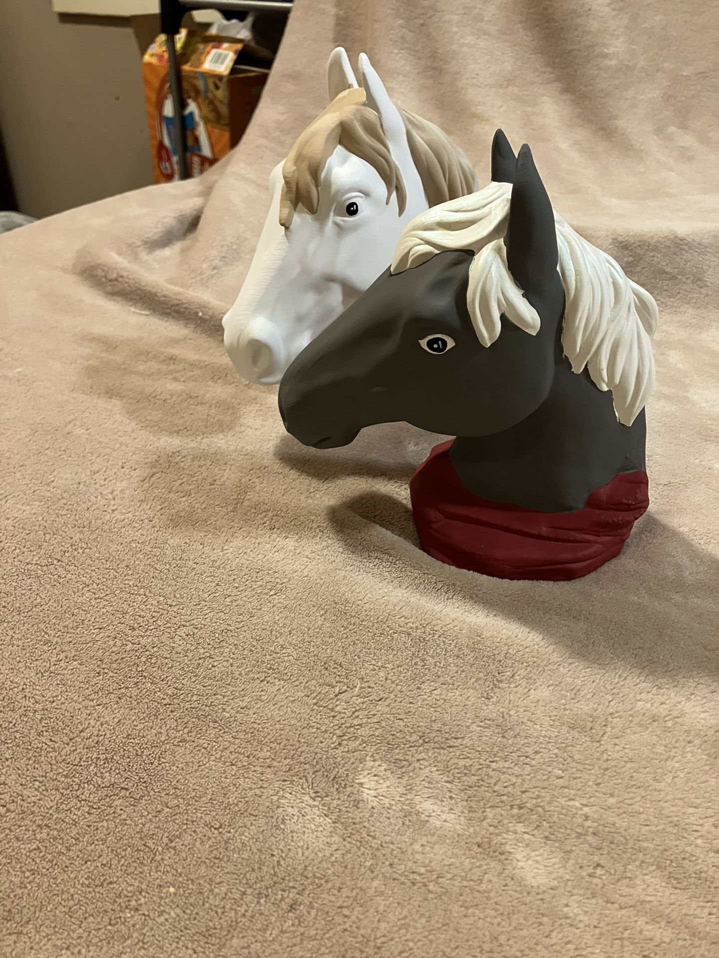 Hand Painted Horse Bust Set