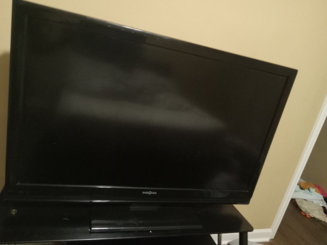 55inch TV....100$ (no Remote)