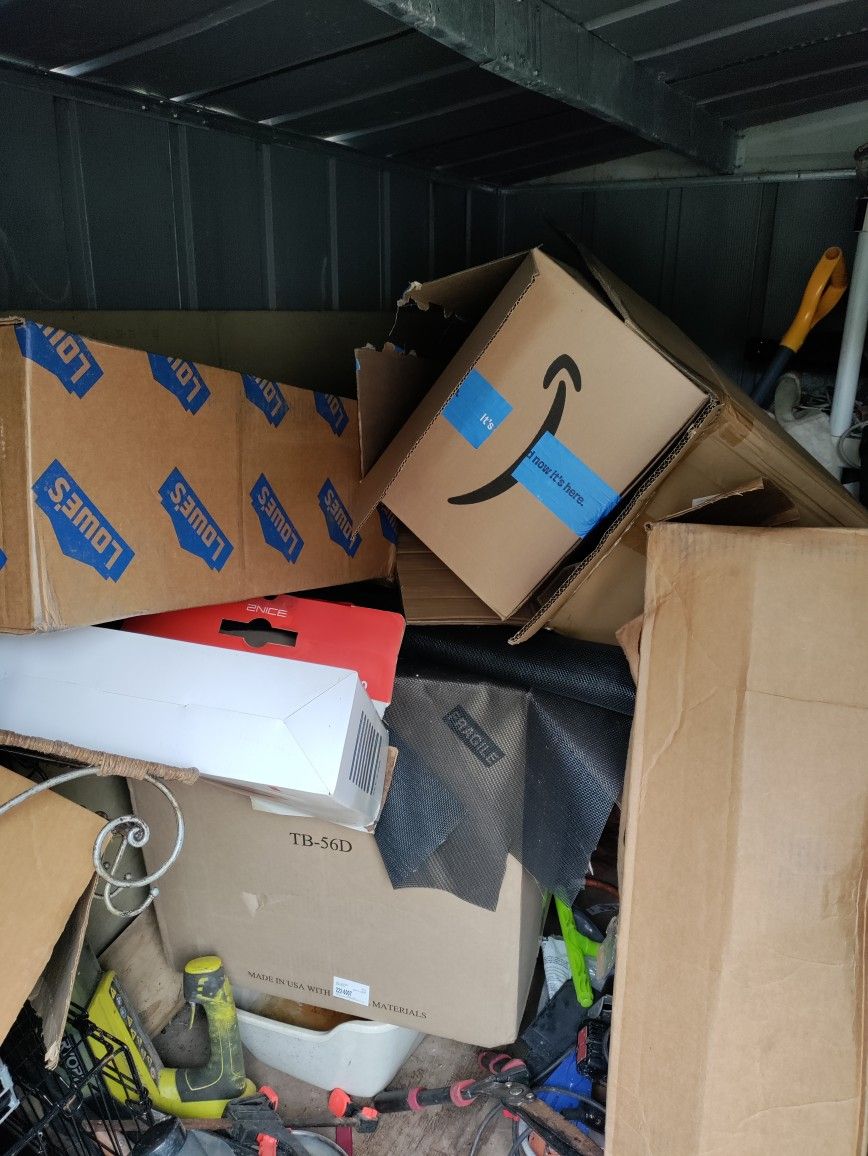 Free Boxes