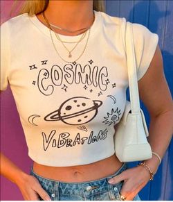 Princess Polly Cosmic Vibrations Cropped Graphic TEE size 4