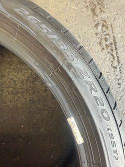 265/35/20 Pirelli Pzero (1 Only) $60.00