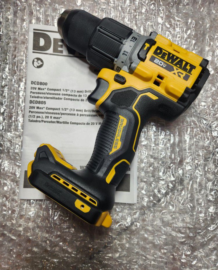 Dewalt 20v XR 1/2" hammer drill DCD805...NEW_NUEVO $100 PRECIO FIJO_FIRM PRICE