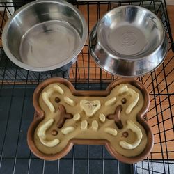 Dog Bowls/ Slow Feeder