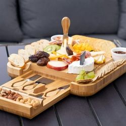 Swirly Charcuterie Cheeseboard