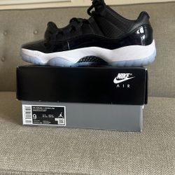 Jordan 11 Low