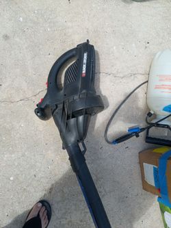 Leaf blower