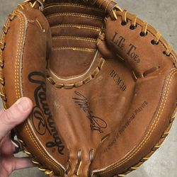 Rawlings Catcher's Glove RCM30