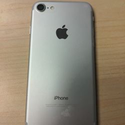 iPhone 7 128GB Unlocked Clean Imei