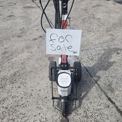 Tile Remover And Chipping Hammer  With Adjustable  Head With A Push Of A Button  With 4 Bits OBO 